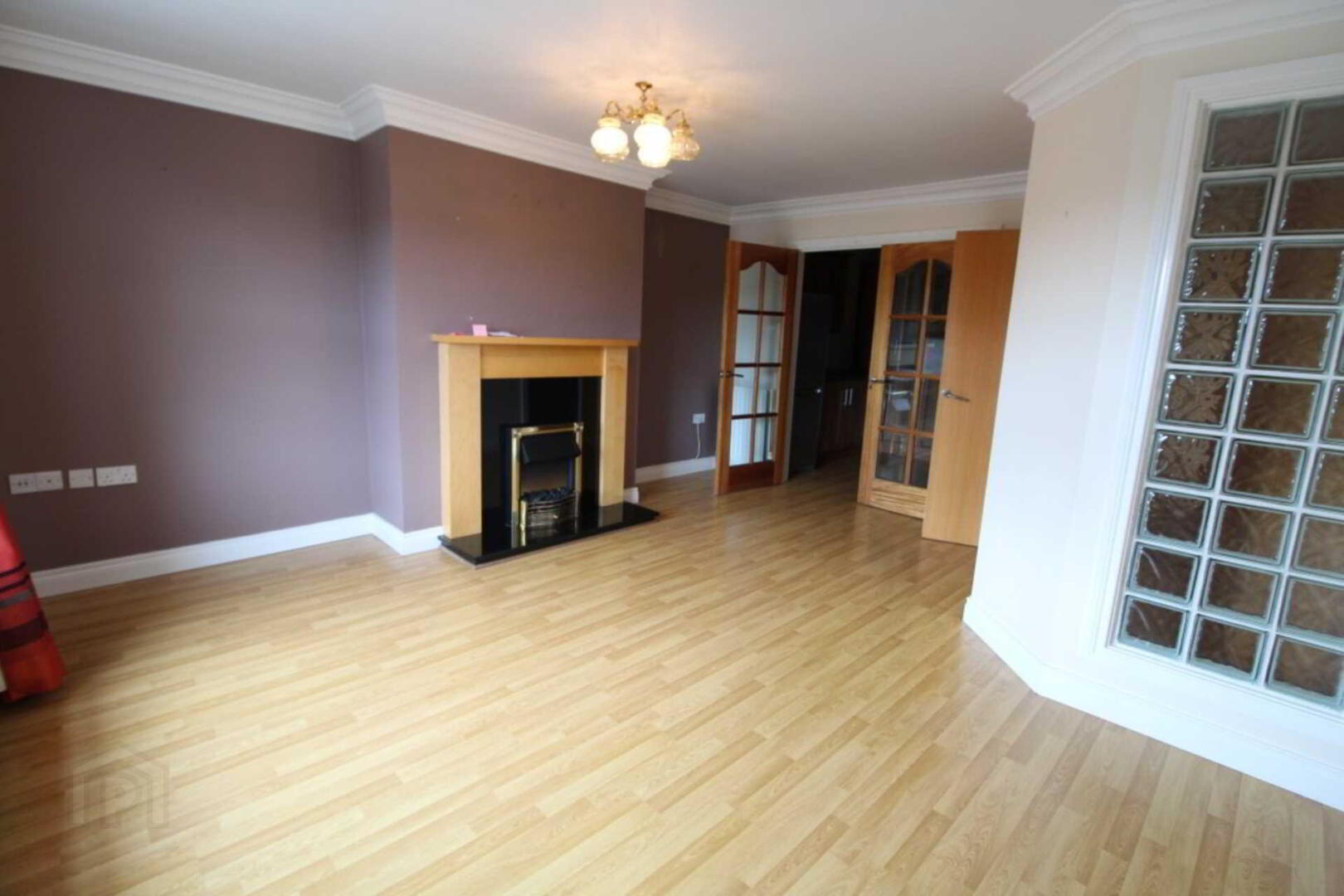 property description image