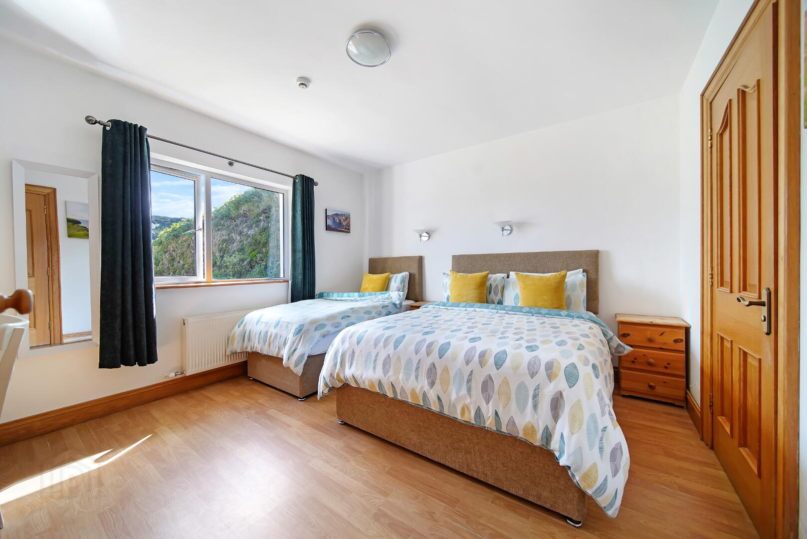 Slieve League House, Teelin 18 of 34