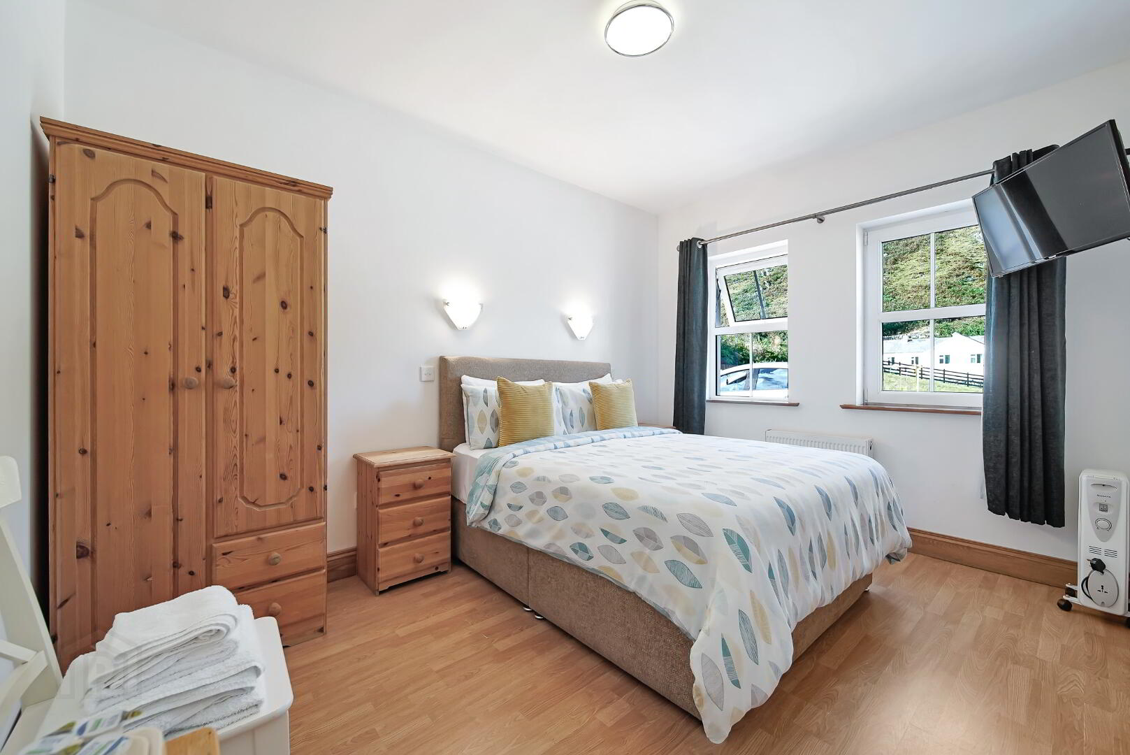 Slieve League House, Teelin 19 of 34