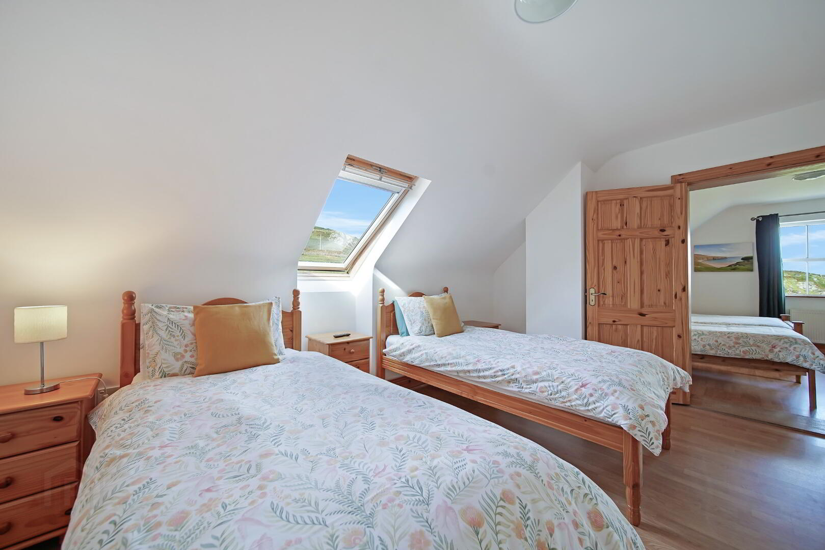 Slieve League House, Teelin 28 of 34