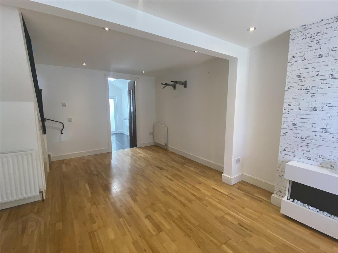 property description image