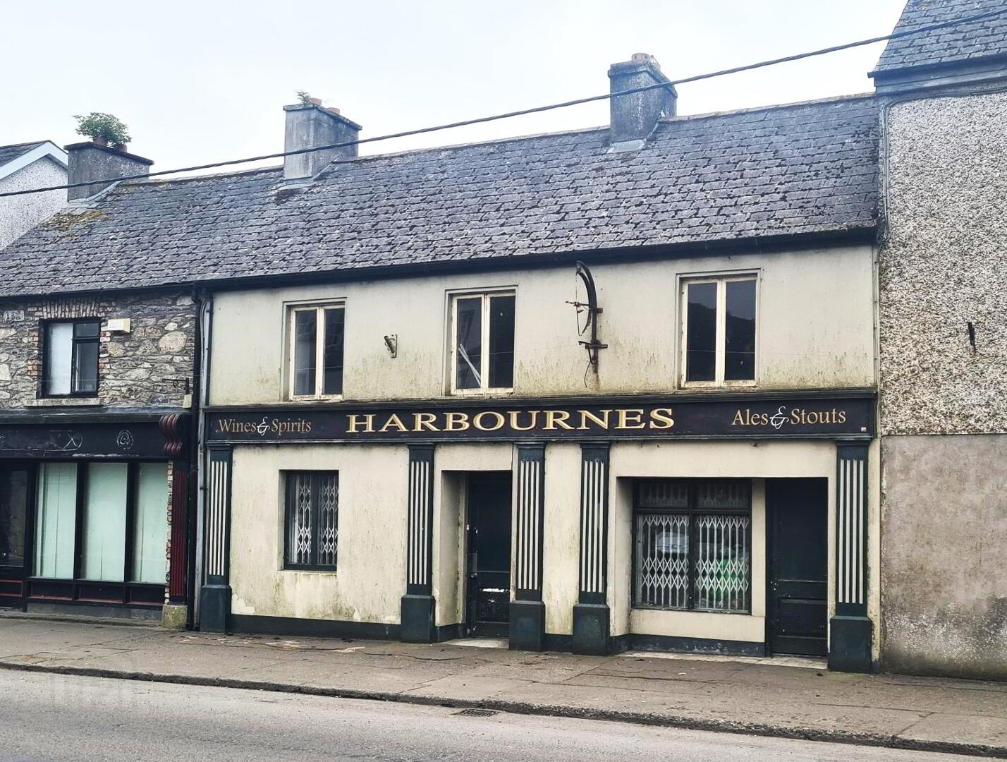 HARBOURNE'S PUB, Main Street 1 of 4