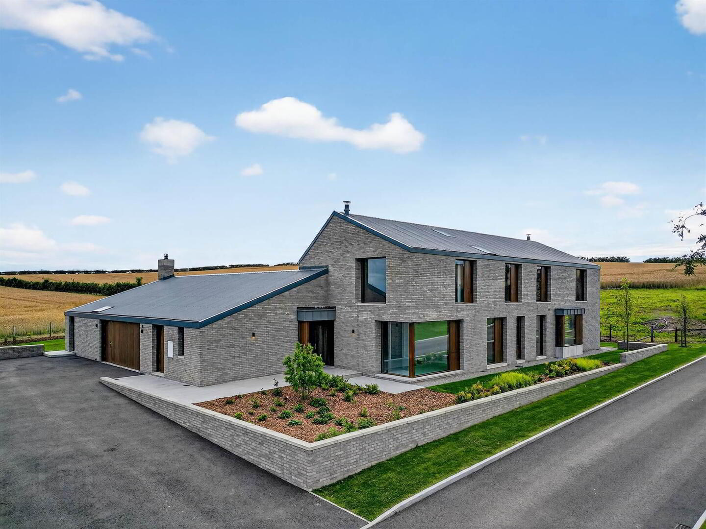 "Moor Park", 42 Moss Road 1 of 55