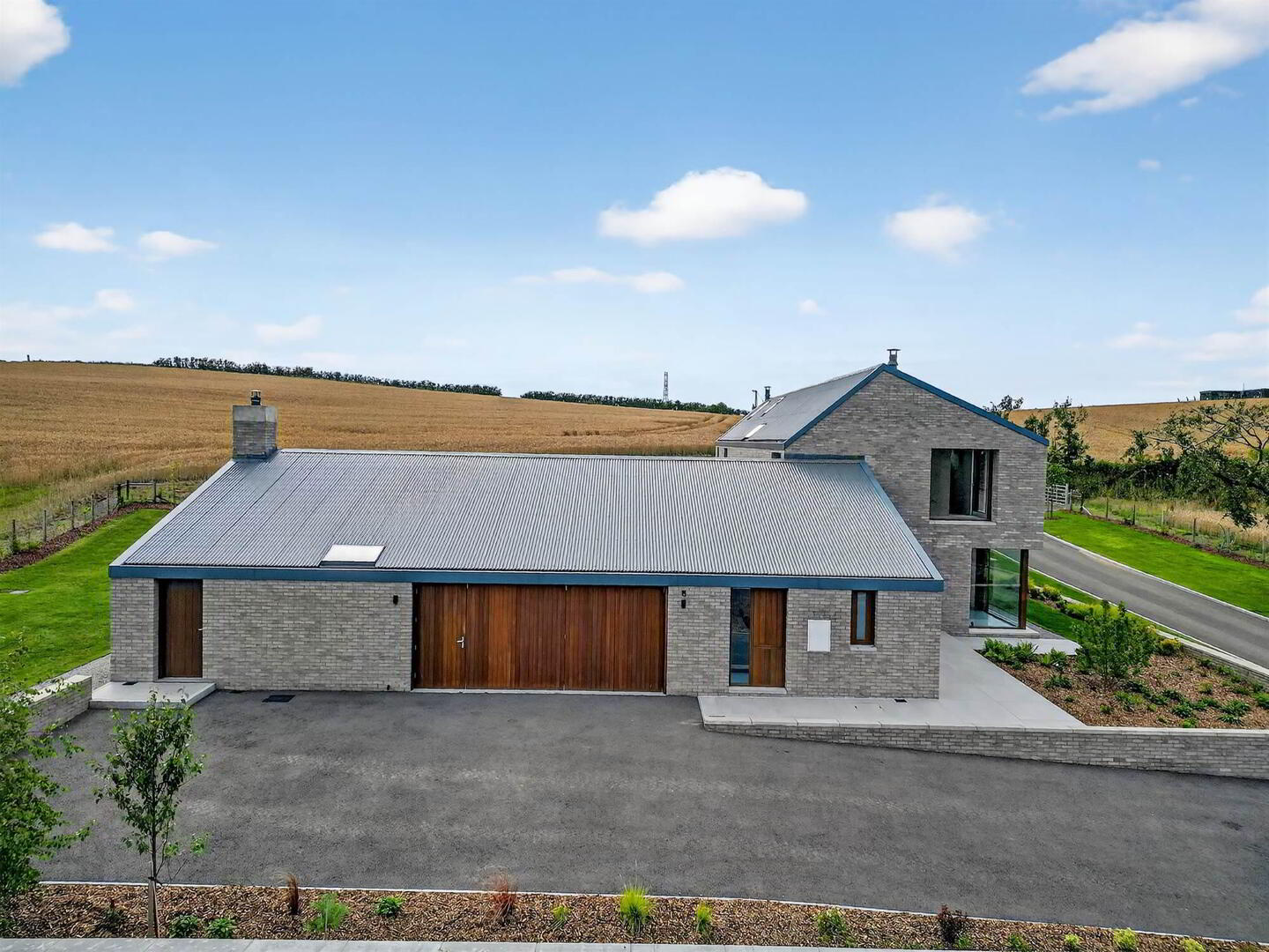 property description image