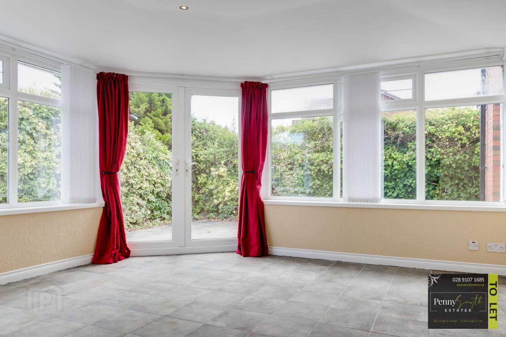 3 Lord Wardens Drive 15 of 49