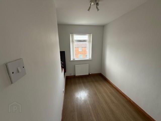 10 Knocknagoney Grove 7 of 9