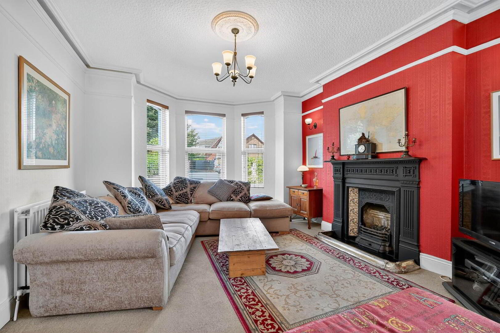 117 Hillsborough Road 6 of 39