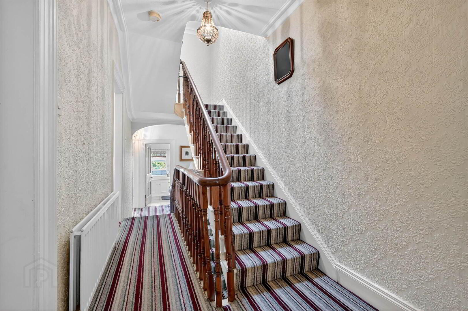 117 Hillsborough Road 24 of 39