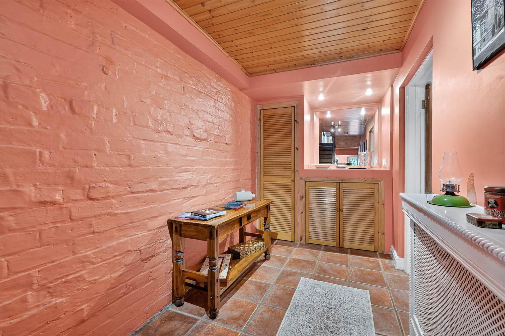 117 Hillsborough Road 34 of 39