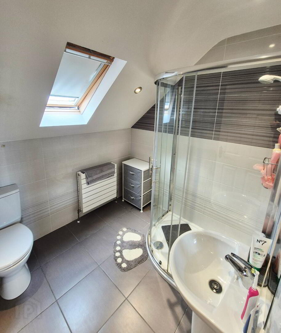 41 Knocklynn Grove 22 of 33
