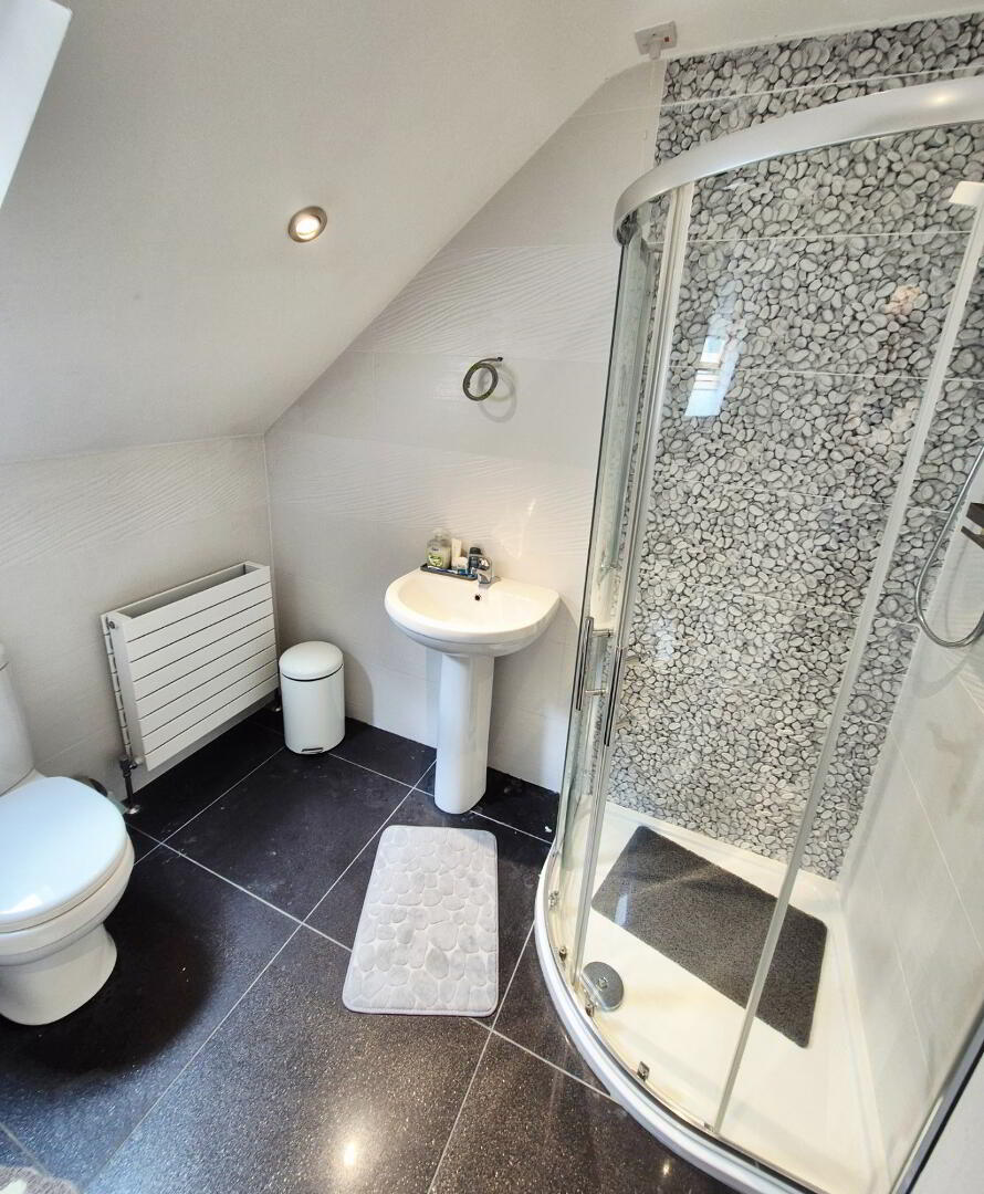 41 Knocklynn Grove 27 of 33