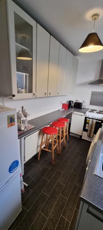 36 Meadowbank Place 4 of 10