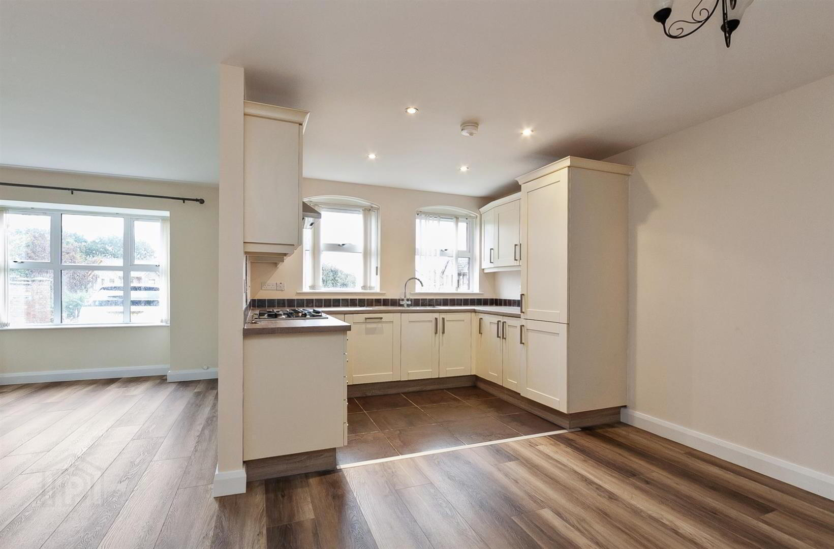 1 Lismore Place 8 of 15