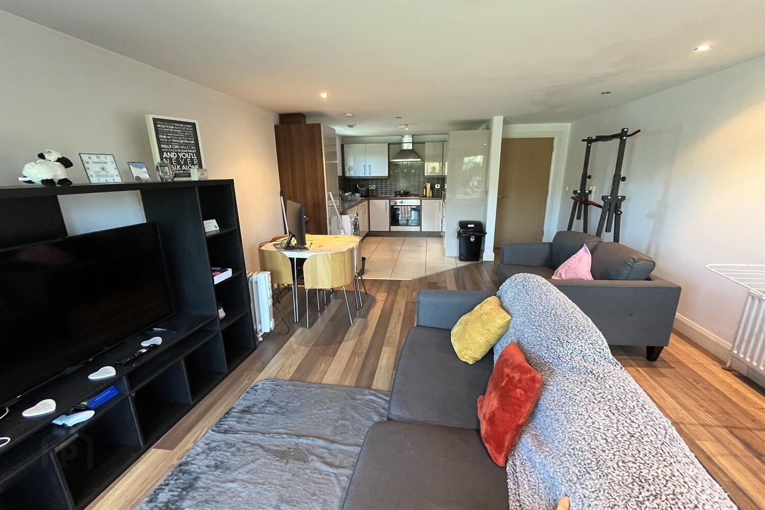 Woodlands Manor, 61 Stockmans Lane 3 of 11