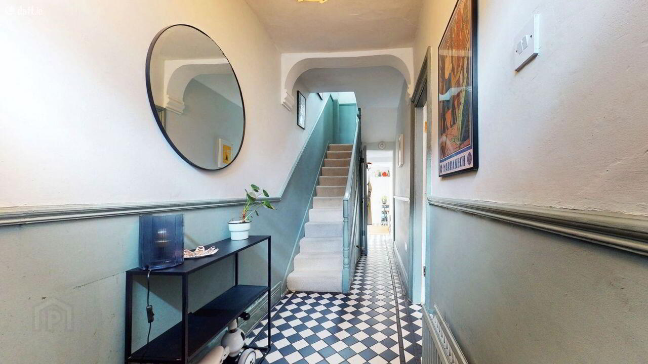 9 Phibsborough Avenue 3 of 25