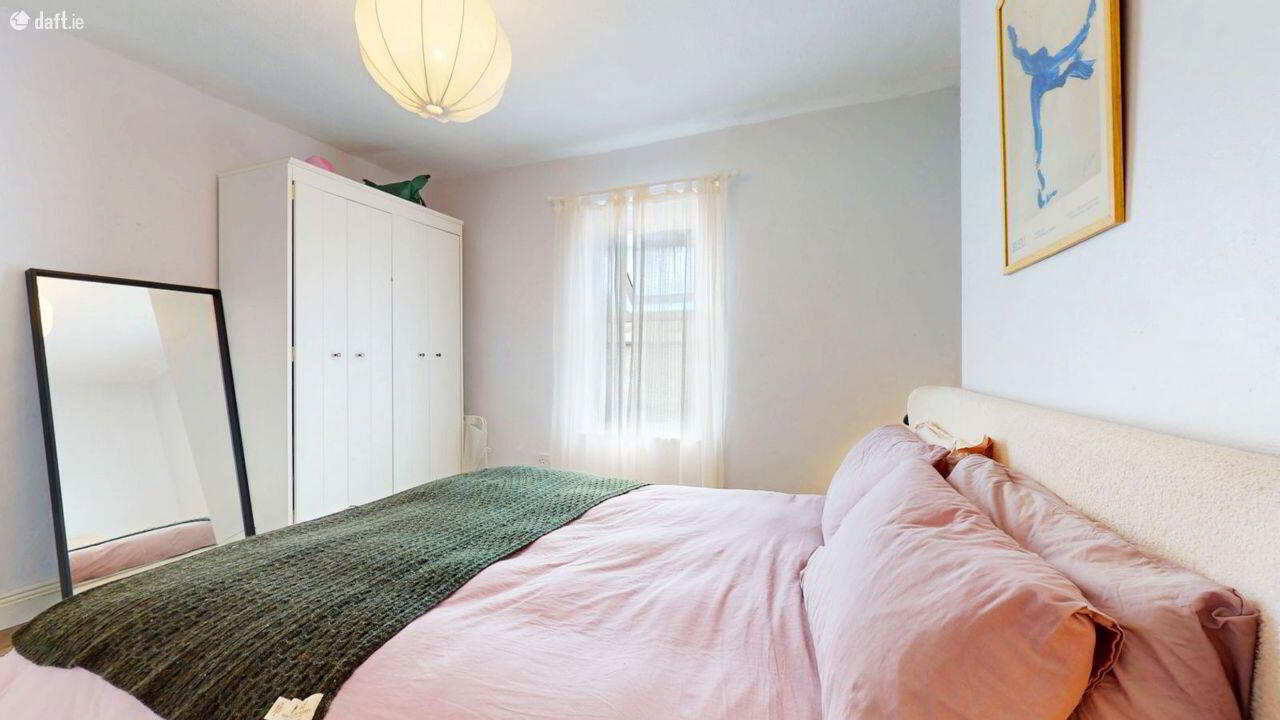 9 Phibsborough Avenue 16 of 25