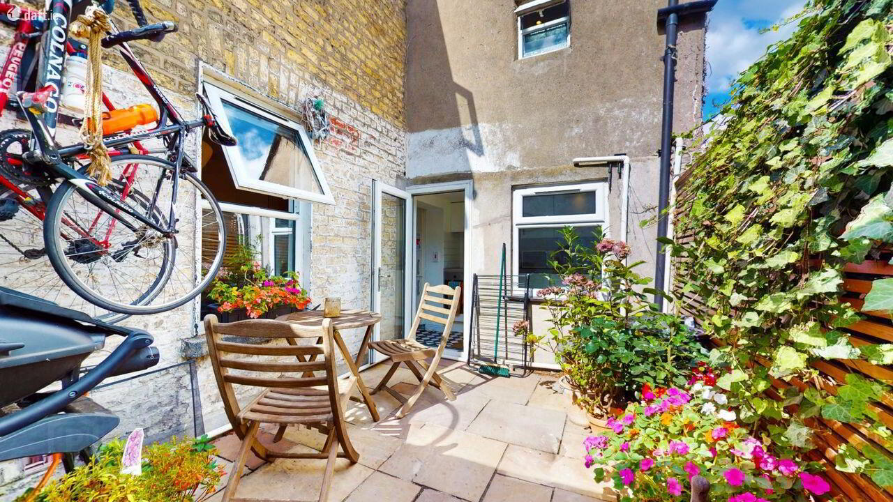 9 Phibsborough Avenue 25 of 25