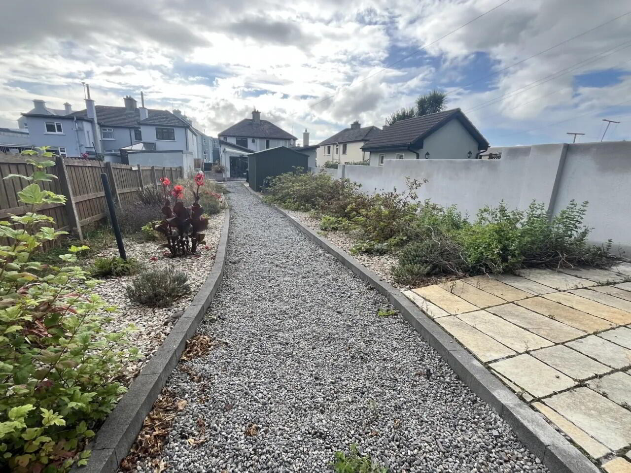 Pier Road 22 of 25