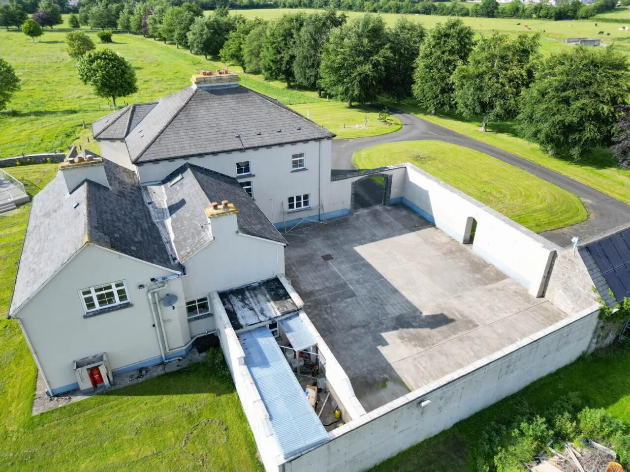 Woodville House On, C. 38 Acres 15 of 75