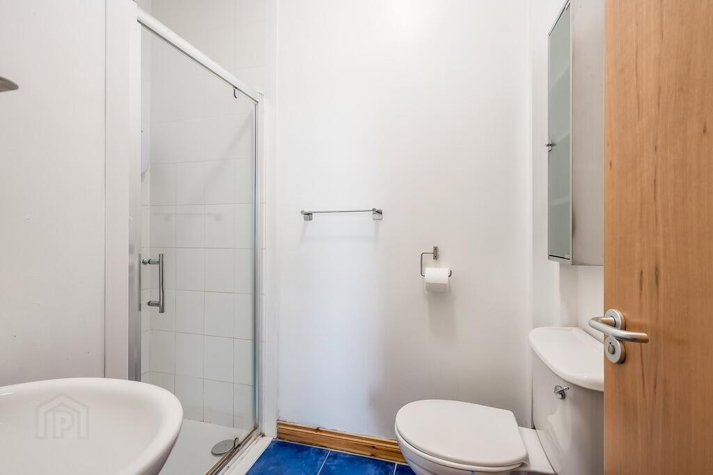 6 Langtry Court 7 of 9
