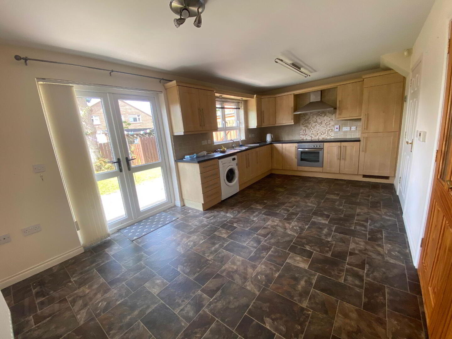 property description image