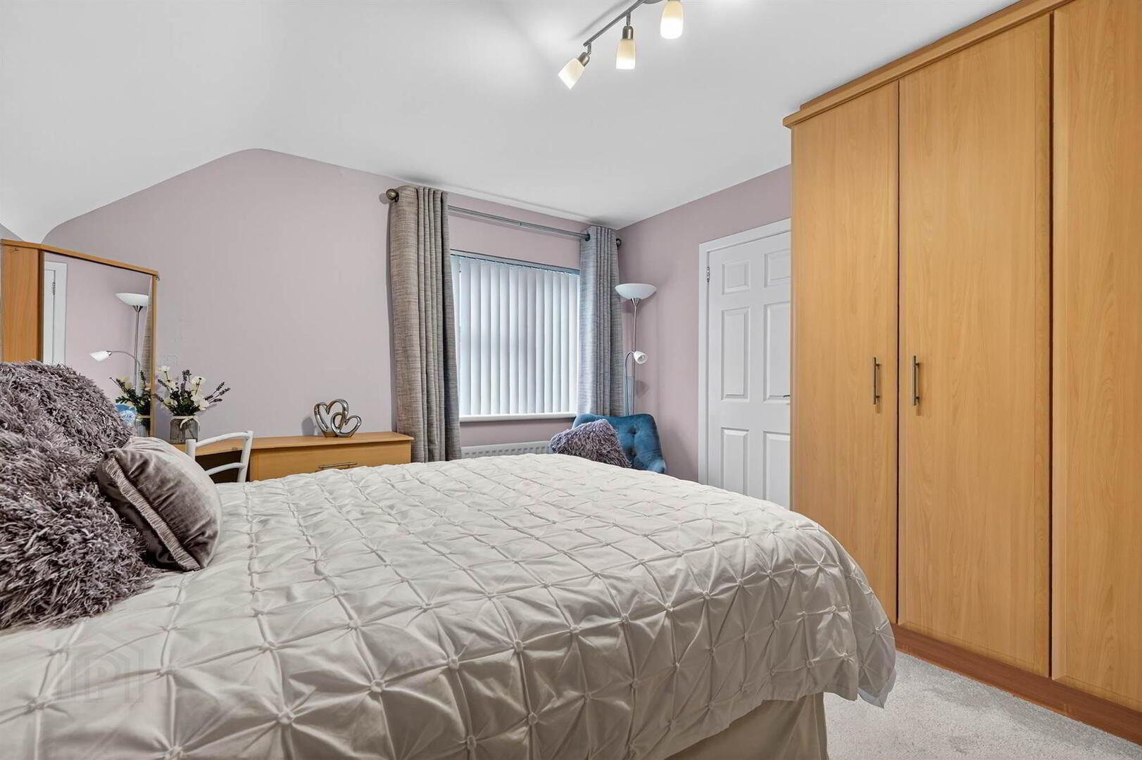 20 Glebe Manor 21 of 39
