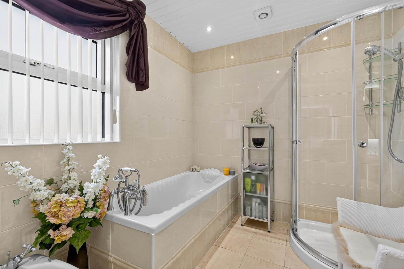 20 Glebe Manor 28 of 39