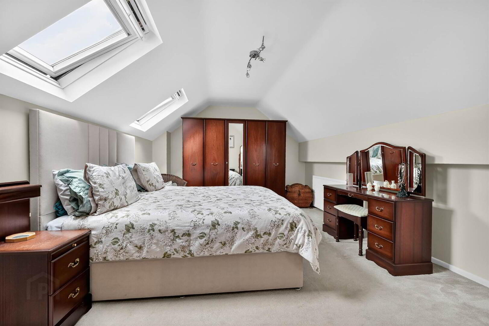 20 Glebe Manor 29 of 39