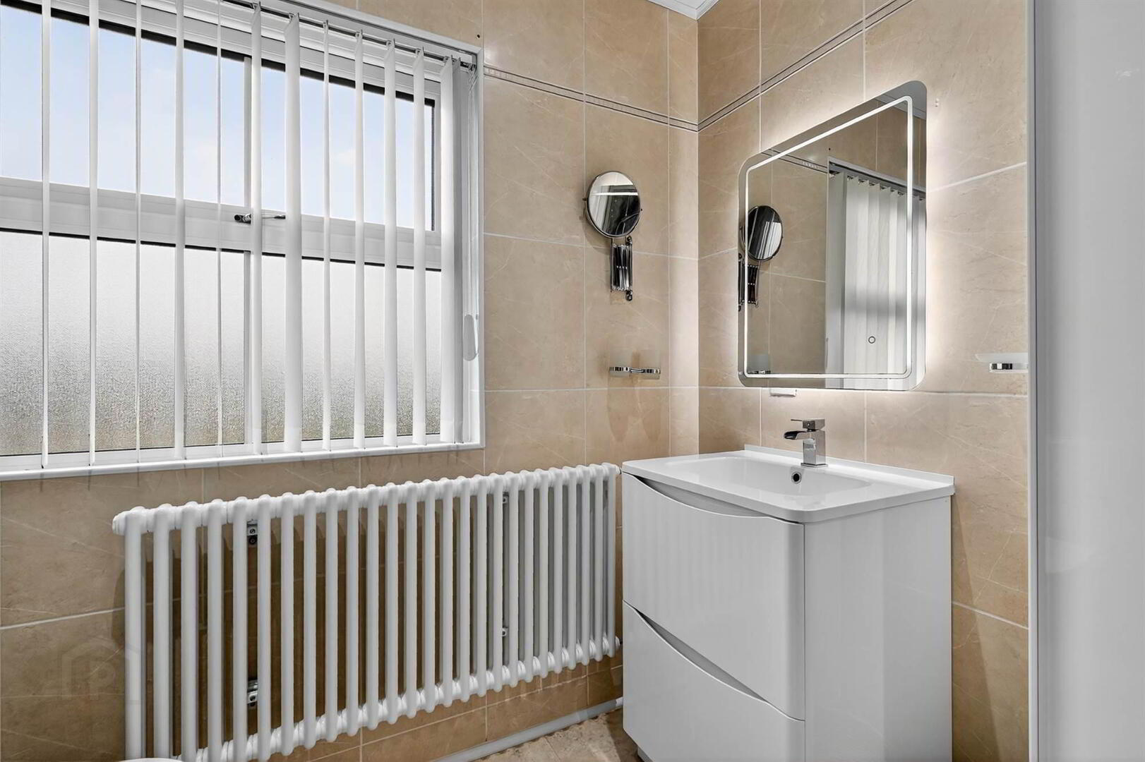 20 Glebe Manor 32 of 39