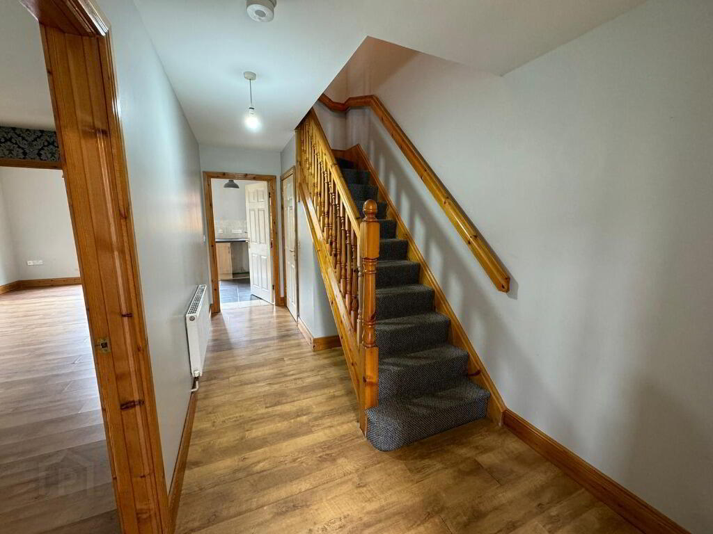 2 Birchdale Manor 4 of 23