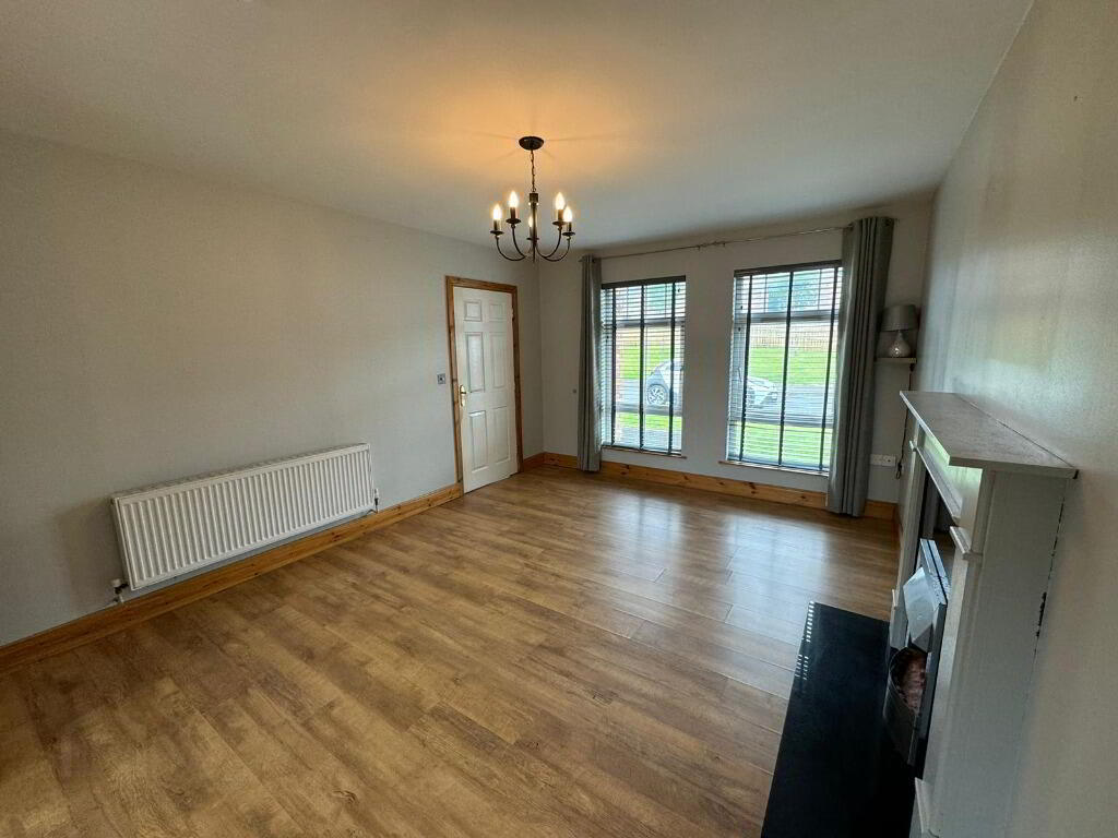 2 Birchdale Manor 5 of 23