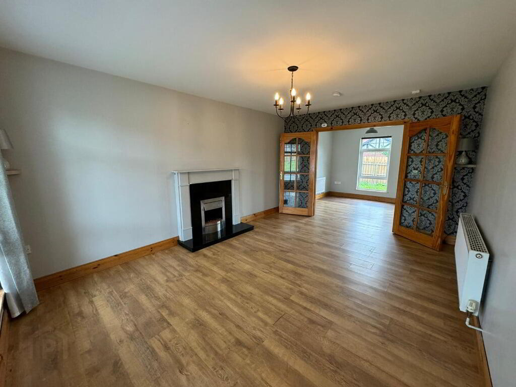2 Birchdale Manor 3 of 23