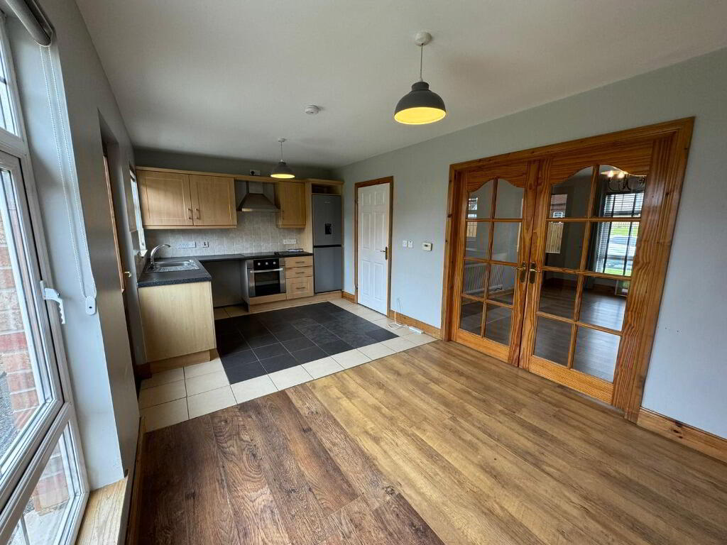 2 Birchdale Manor 7 of 23