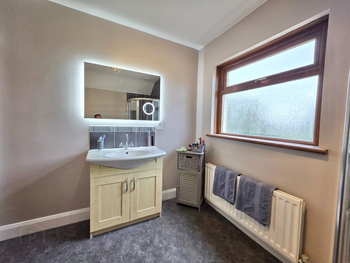 'Mullaghdubh', 54 Ballykenver Road 47 of 60