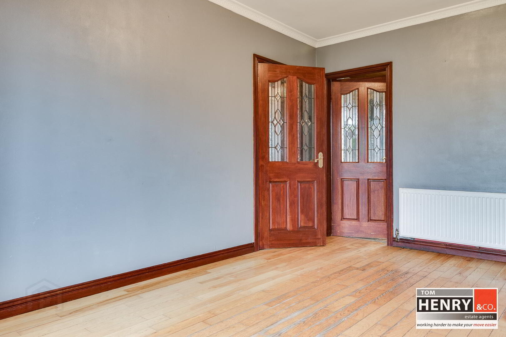 3 Prince Andrew Crescent 7 of 32