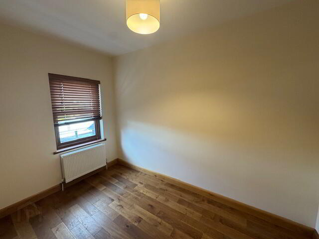 7 Chester Avenue 7 of 9