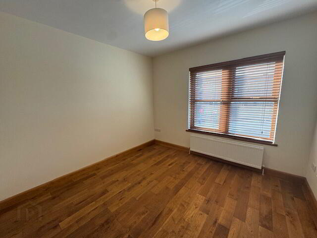7 Chester Avenue 6 of 9