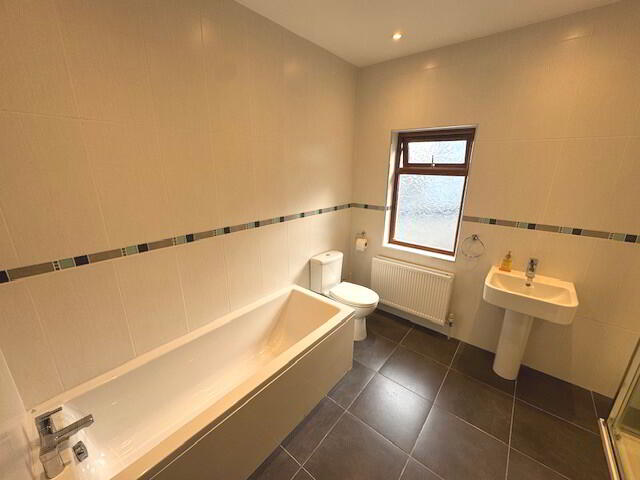 7 Chester Avenue 9 of 9