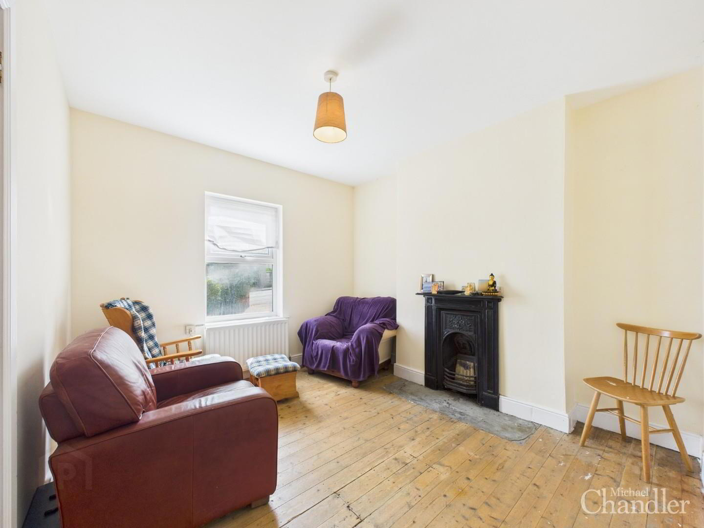 21 Church Road 3 of 14