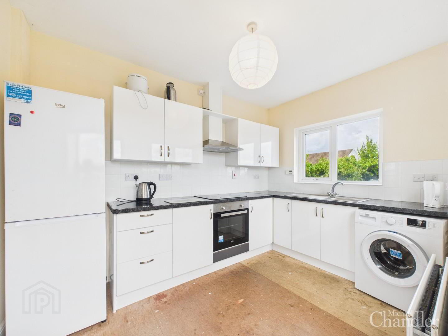 21 Church Road 6 of 14