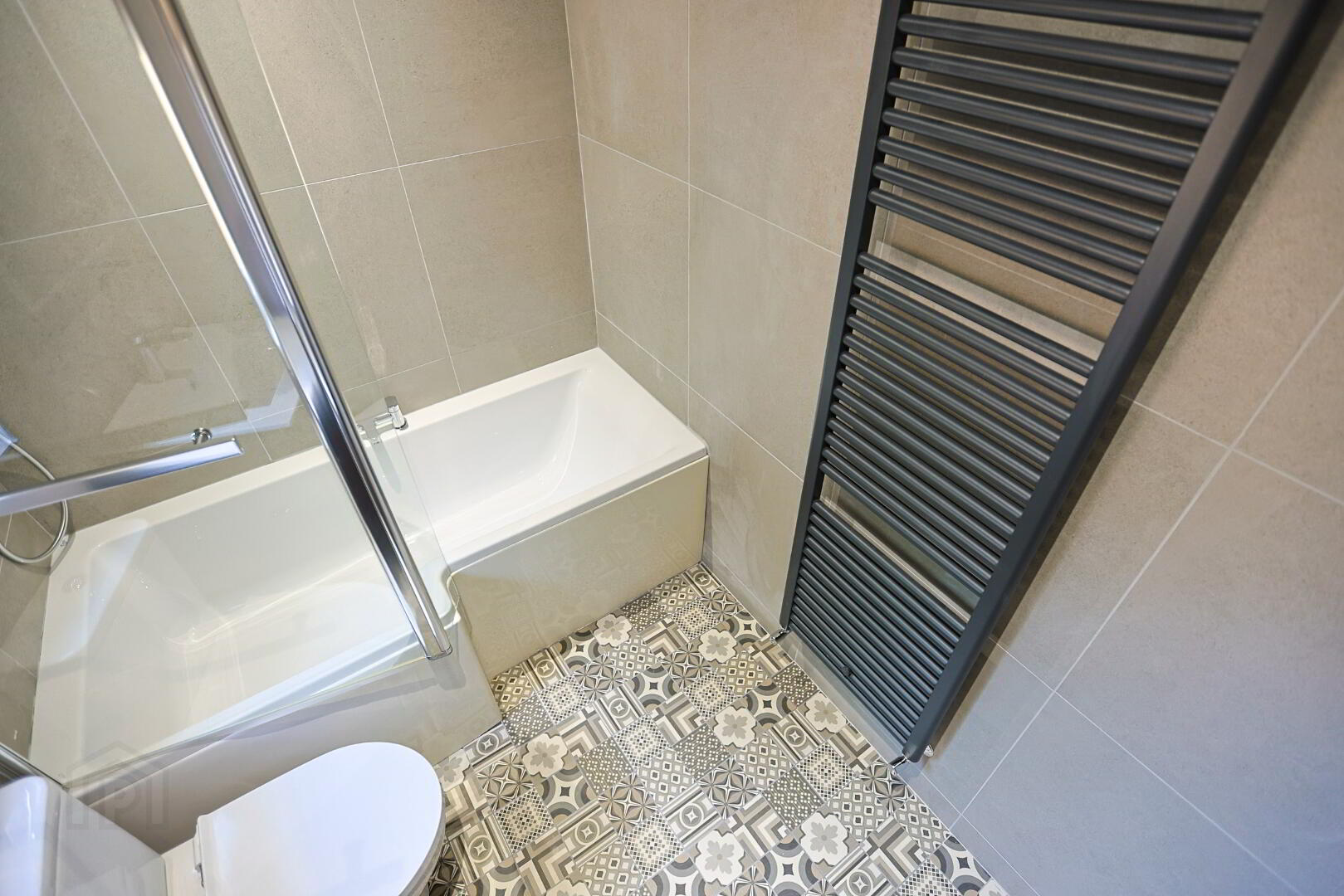 9a Arthur Avenue 32 of 51