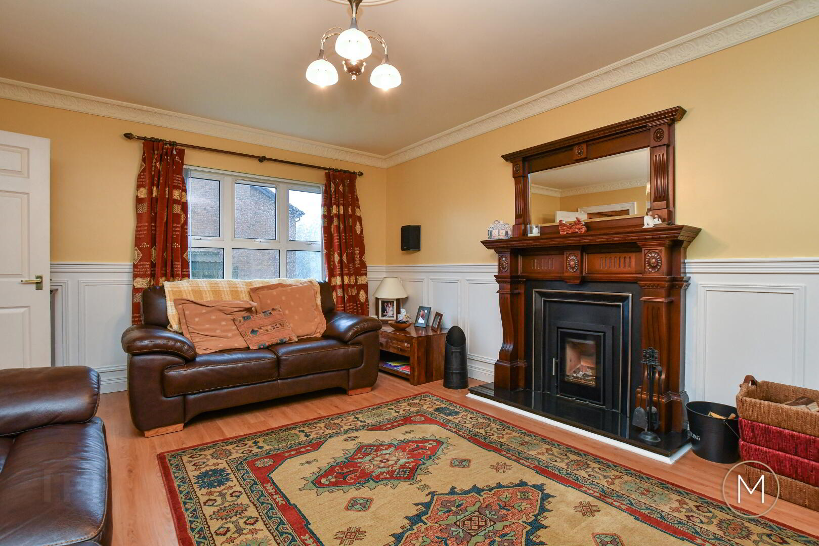16 Laurelvale 9 of 48