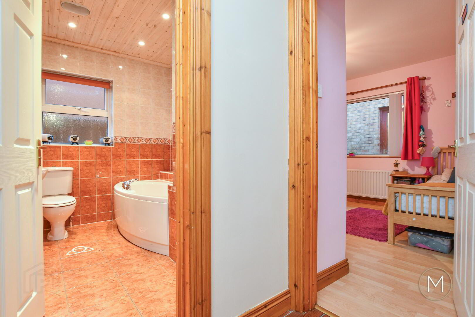 16 Laurelvale 18 of 48