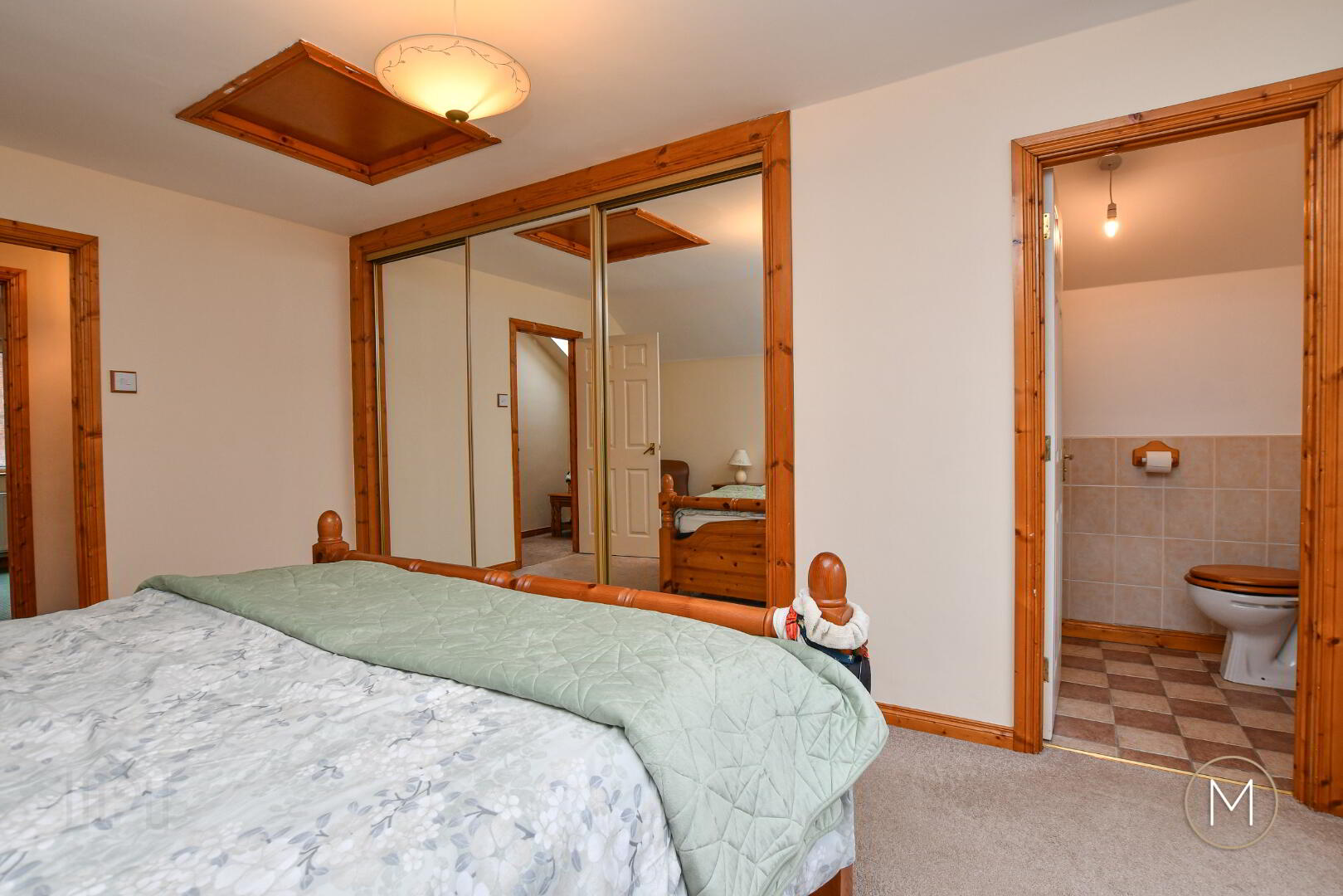 16 Laurelvale 34 of 48