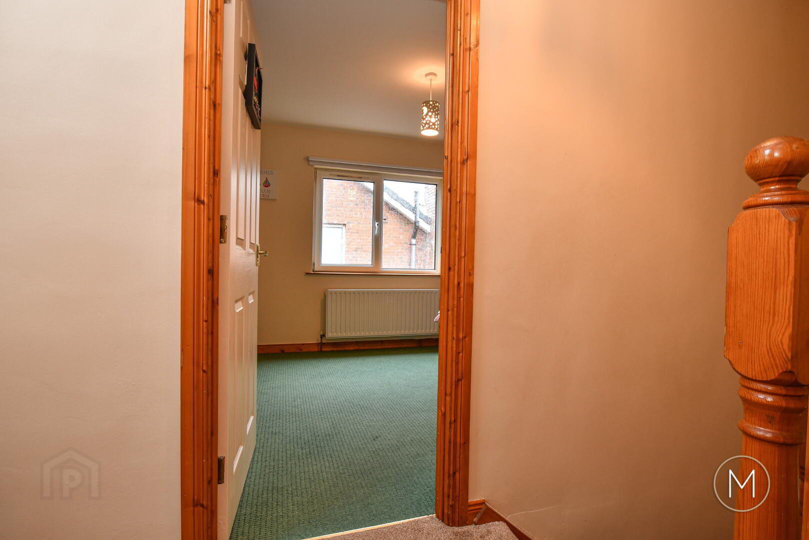 16 Laurelvale 28 of 48
