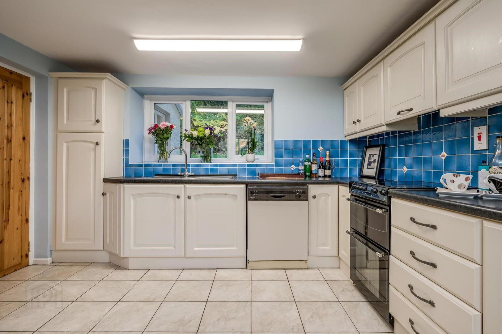 51 Curragh Road 17 of 40