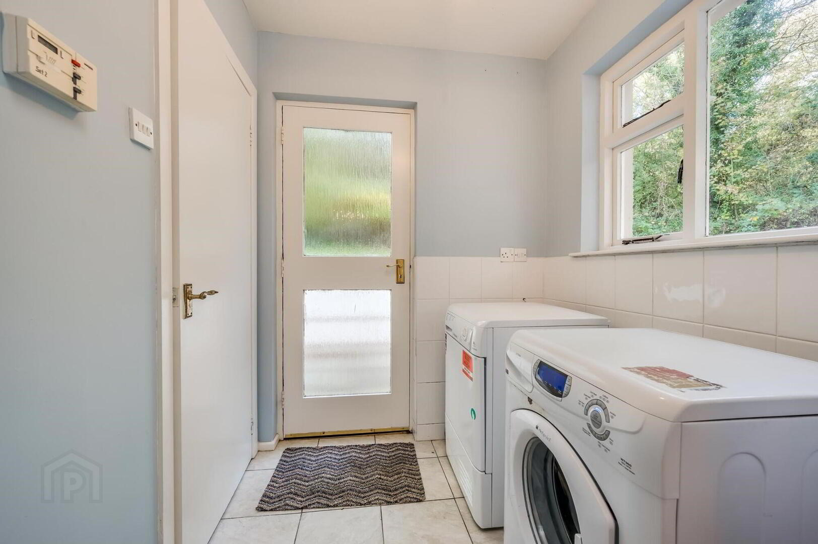 51 Curragh Road 18 of 40