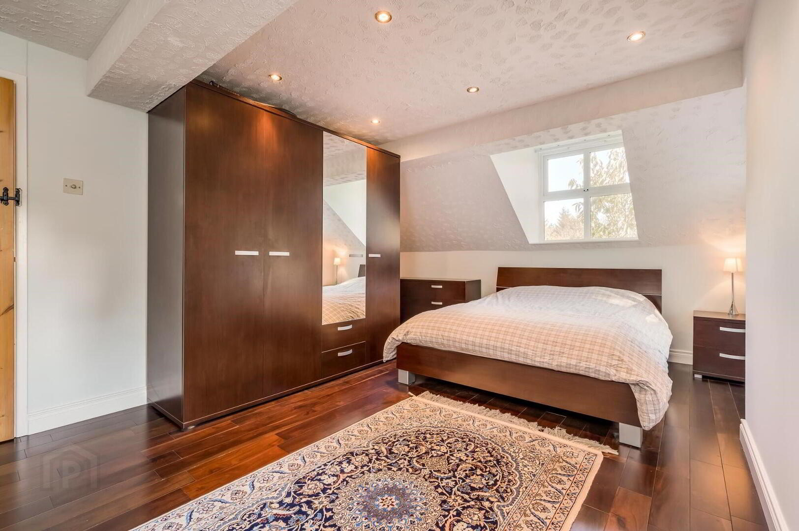 51 Curragh Road 22 of 40
