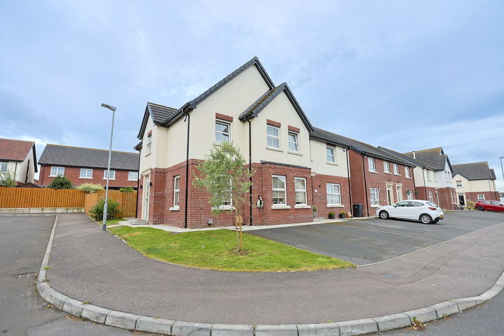 56 Drumnagoon Park 3 of 60