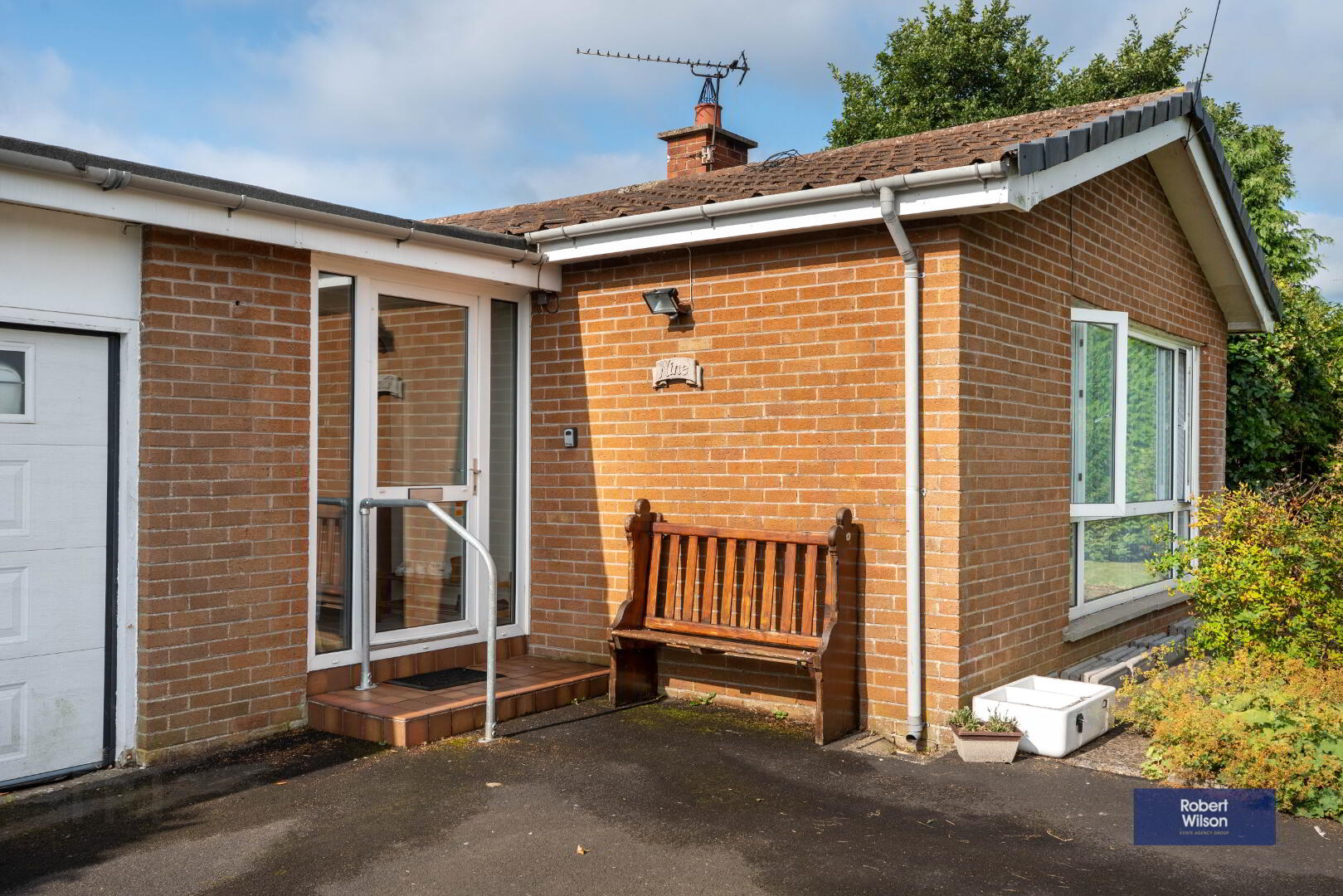 9 Massereene Gardens 2 of 22